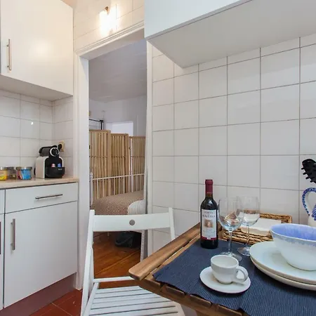 Appartement Alfama Sunny & Typical Apartment, By Timecooler *