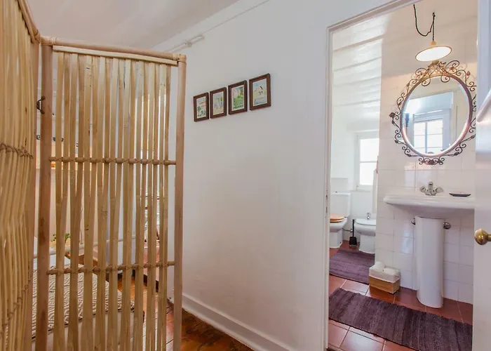 Alfama Sunny & Typical Apartment, By Timecooler Lejlighed *
